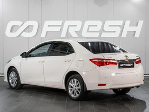 Седан Toyota Corolla 2015 года, 1399000 рублей, Сургут