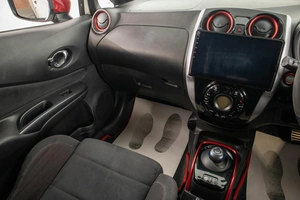 Хетчбэк Nissan Note 2017 года, 1299000 рублей, Барнаул
