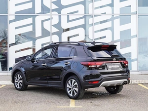 Хетчбэк Kia Rio X-Line 2019 года, 1770000 рублей, Краснодар