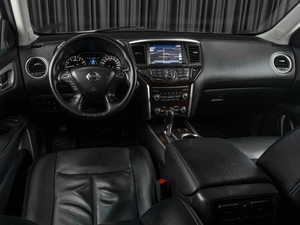 Внедорожник Nissan Pathfinder 2015 года, 1799000 рублей, Тюмень