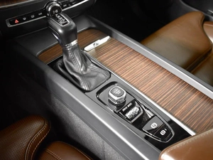 Внедорожник Volvo XC60 2018 года, 3553900 рублей, Казань