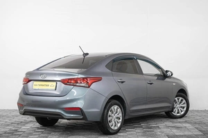 Седан Hyundai Solaris 2017 года, 999000 рублей, Кемерово