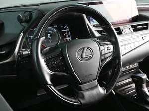 Седан Lexus ES 2021 года, 5375000 рублей, Аксай