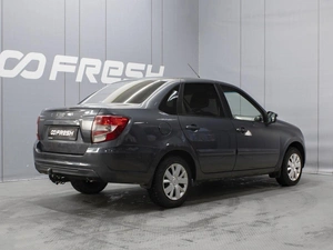 Седан ВАЗ (LADA) Granta 2018 года, 550000 рублей, Омск