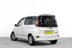 Минивэн Toyota Funcargo 2003 года, 289000 рублей, Барнаул