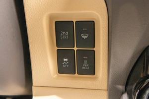 Внедорожник Toyota Land Cruiser Prado 2016 года, 3399000 рублей, Барнаул