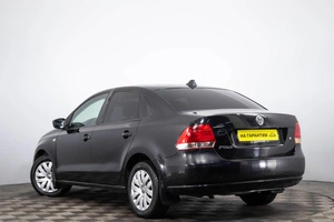 Седан Volkswagen Polo 2012 года, 690000 рублей, Пермь