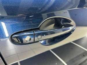 Хетчбэк Mazda Axela 2014 года, 1035000 рублей, Красноярск