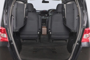 Минивэн Honda Freed 2009 года, 909000 рублей, Новосибирск