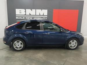 Хэтчбек Ford Focus 2010 года, 810000 рублей, Курск