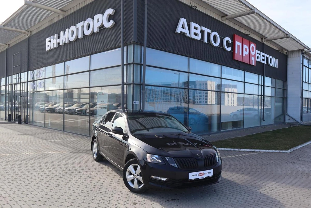 Хэтчбек Skoda Octavia 2020 года, 2045000 рублей, Мирное