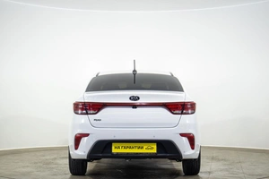 Седан Kia Rio 2019 года, 1689000 рублей, Оренбург