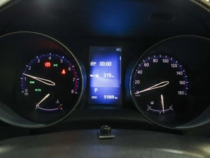 Внедорожник Toyota C-HR 2018 года, 1825000 рублей, Омск