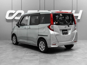 Минивэн Toyota Roomy 2020 года, 1050000 рублей, Тюмень