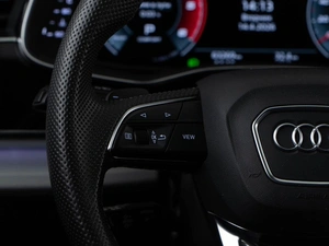 Внедорожник Audi Q8 2020 года, 7898999 рублей, Москва