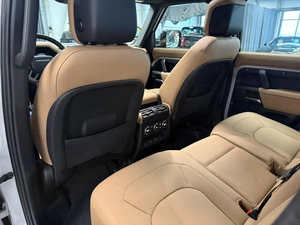 Внедорожник Land Rover Defender 2025 года, 18490000 рублей, Павловская Слобода