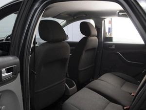 Седан Ford Focus 2010 года, 530000 рублей, Омск