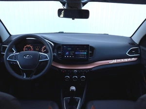 Седан ВАЗ (LADA) Vesta 2023 года, 1350000 рублей, Брянск