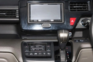 Минивэн Honda Stepwgn 2016 года, 1999000 рублей, Новосибирск