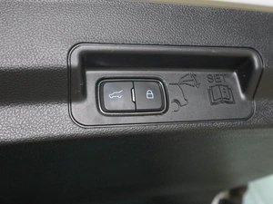 Внедорожник Ford Explorer 2019 года, 3599000 рублей, Воронеж