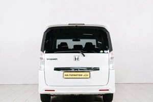 Минивэн Honda Stepwgn Spada 2013 года, 1489000 рублей, Красноярск