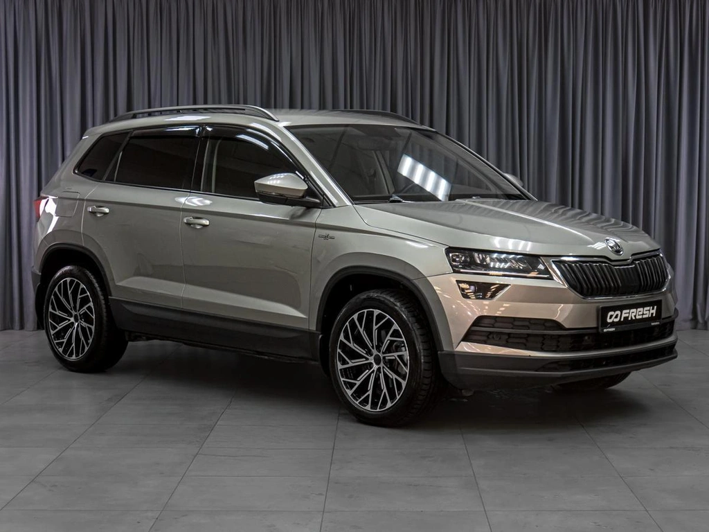 Внедорожник Skoda Karoq 2021 года, 2469000 рублей, Тюмень