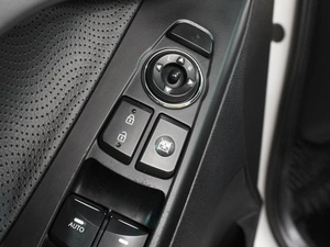 Седан Hyundai Avante 2011 года, 1199000 рублей, Воронеж