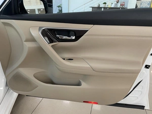 Седан Nissan Teana 2014 года, 1387000 рублей, Солонцы