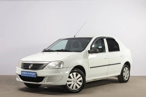 Седан Renault Logan 2014 года, 499000 рублей, Новосибирск