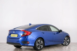 Седан Honda Civic 2018 года, 2349000 рублей, Красноярск