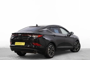 Лифтбек JAC J7 2023 года, 1589000 рублей, Барнаул