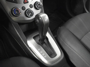 Седан Chevrolet Aveo 2013 года, 625900 рублей, Казань