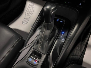 Универсал Toyota Corolla 2019 года, 1999000 рублей, Красноярск