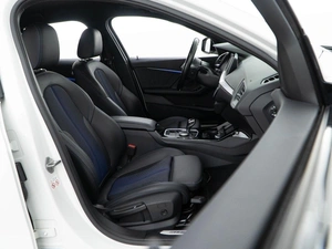 Хетчбэк BMW 1 серия 2021 года, 3249050 рублей, Москва