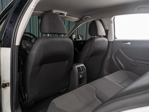 Седан Volkswagen Jetta 2013 года, 929000 рублей, Тюмень