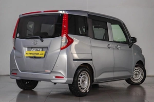 Минивэн Toyota Roomy 2018 года, 1159000 рублей, Челябинск