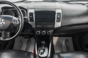 Внедорожник Mitsubishi Outlander 2008 года, 1339000 рублей, Барнаул