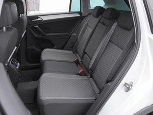 Внедорожник Volkswagen Tiguan 2019 года, 2420000 рублей, Волгоград