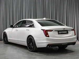 Седан Cadillac CT6 2019 года, 3999000 рублей, Тюмень