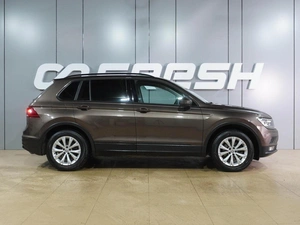 Внедорожник Volkswagen Tiguan 2019 года, 1899000 рублей, Воронеж