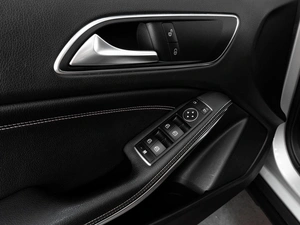 Внедорожник Mercedes-benz GLA-класс 2015 года, 1949000 рублей, Тюмень