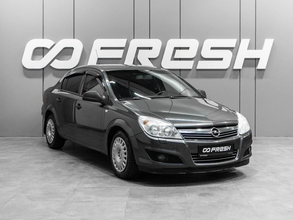 Седан Opel Astra 2009 года, 599000 рублей, Тюмень