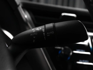 Седан Toyota Camry 2019 года, 3199000 рублей, Тюмень