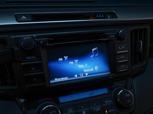 Внедорожник Toyota RAV4 2015 года, 2257077 рублей, Москва