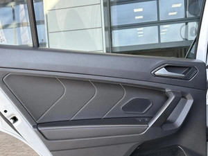 Внедорожник Volkswagen Tiguan 2022 года, 2650000 рублей, Уфа