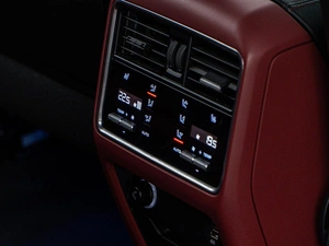 Внедорожник Porsche Cayenne S 2019 года, 8610900 рублей, Москва