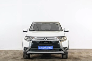 Внедорожник Mitsubishi Outlander 2016 года, 1739000 рублей, Тюмень