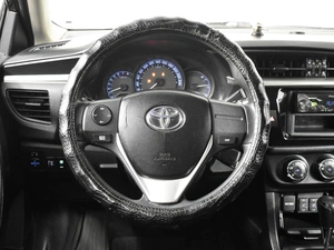 Седан Toyota Corolla 2013 года, 869900 рублей, Казань