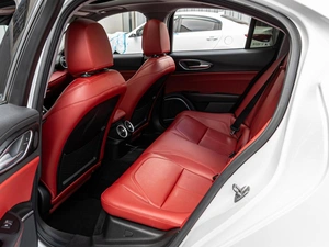 Седан Alfa Romeo Giulia 2019 года, 3620000 рублей, Краснодар