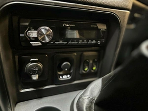 Внедорожник ВАЗ (LADA) Niva Travel 2024 года, 1097000 рублей, Красноярск